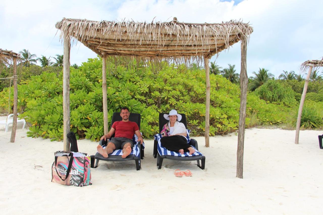 The Castaway Retreat Hotel Feridhoo ภายนอก รูปภาพ